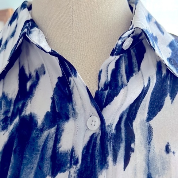 Cabi Woman’s Flowey Oversized Tunic Top size small - Picture 4 of 7